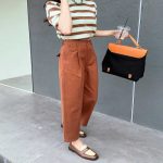 ملابس نسائية