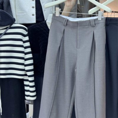 بنطلون رمادي نسائي